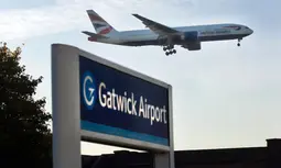 Gatwick Airport taxi transfer image